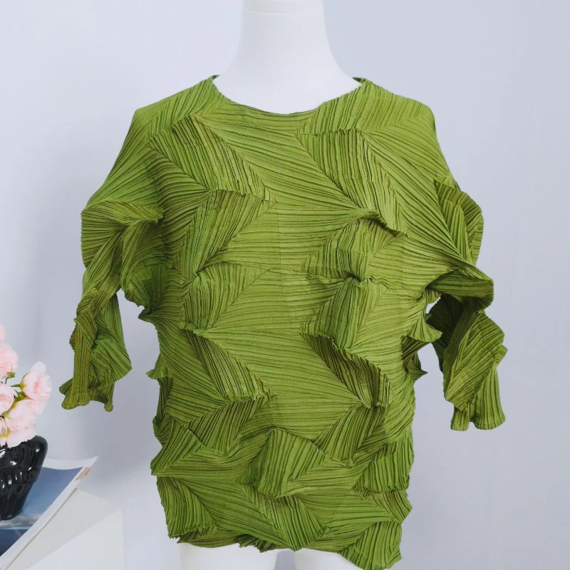 Miyake Handmade Diamond Pleated Top Round Neck Irregular Batwing Sleeve T-Shirt Casual Loose Stretch Women's Clothing 2026 New
Miyake Handmade Diamond Pleated Top Round Neck Irregular Batwing Sleeve T-Shirt Casual Loose Stretch Women's Clothing 2026 New