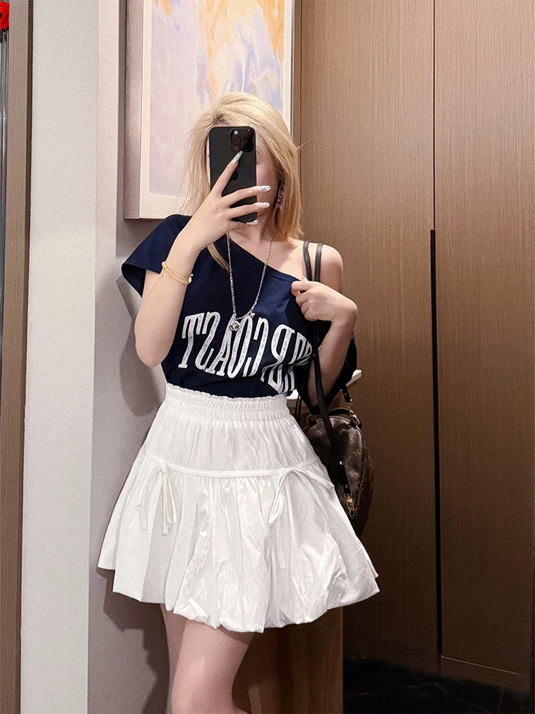 Белая юбка с эластичным поясом на завязках, женская, летняя, новая, стройнящая, серия Miu, юбка-бутон, для офиса, А-силуэт...
Белая юбка с эластичным поясом на завязках, женская, летняя, новая, стройнящая, серия Miu, юбка-бутон, для офиса, А-силуэт...