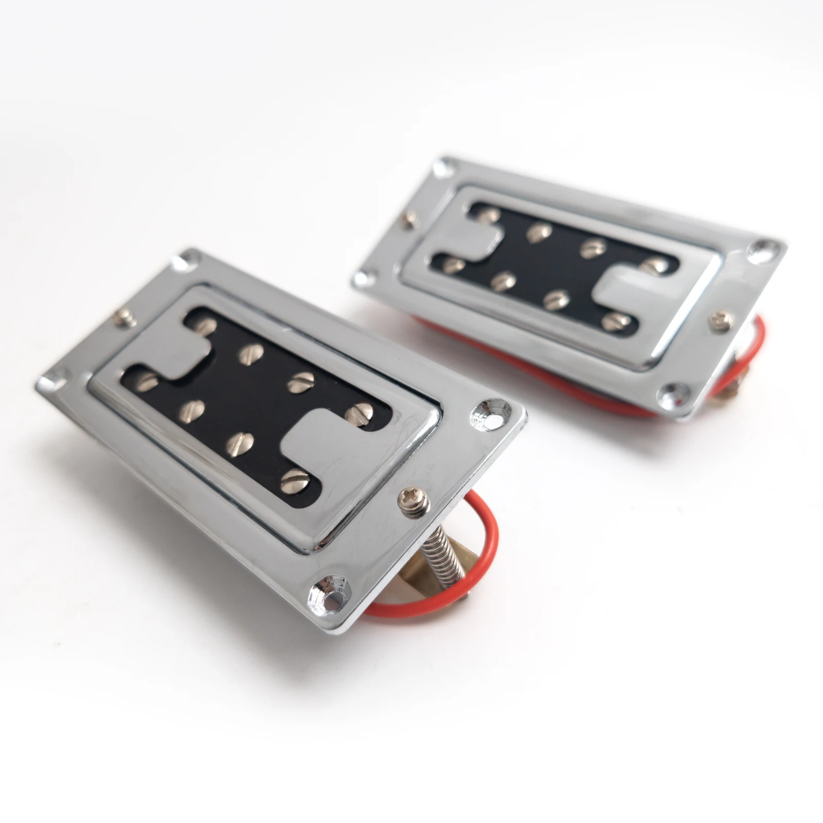 4-String Bass Guitar Mini Humbucker Pickup – Dual Coil, 8-Hole Mount, Chrome for Neck/Bridge
4-String Bass Guitar Mini Humbucker Pickup – Dual Coil, 8-Hole Mount, Chrome for Neck/Bridge