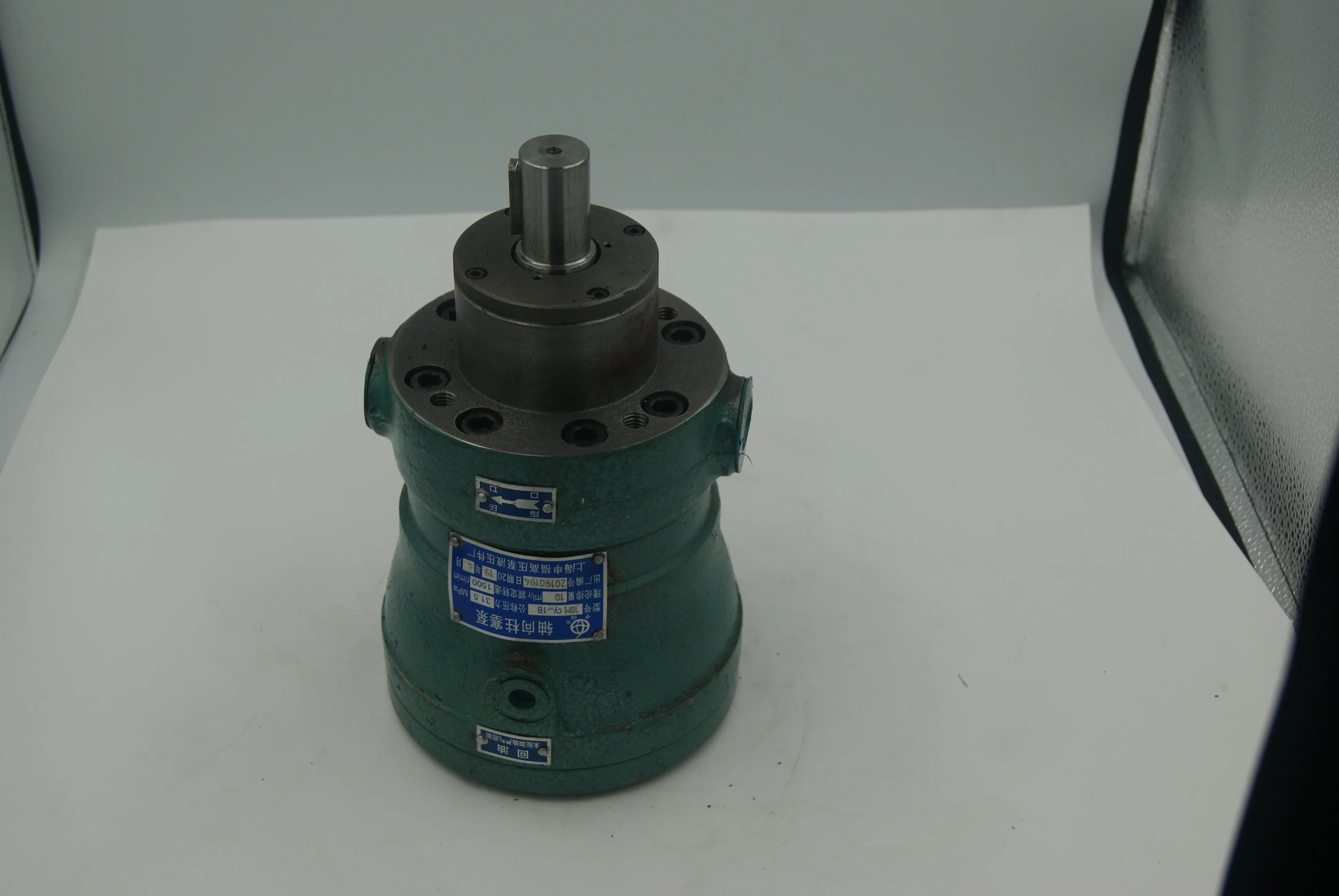 MCY YCY 160YCY14-1B Baxial Plunger Pump 10MCY14-1B 25MCY 63MCY 80MCY 160MCY 10YCY14-1B 25YCY14-1B 40YCY14-1B
MCY YCY 160YCY14-1B Baxial Plunger Pump 10MCY14-1B 25MCY 63MCY 80MCY 160MCY 10YCY14-1B 25YCY14-1B 40YCY14-1B