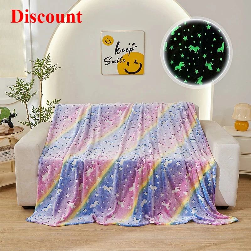 Luminous rainbow unicorn pegasus star flannel blanket household machine washable printing and dyeing blanket
Luminous rainbow unicorn pegasus star flannel blanket household machine washable printing and dyeing blanket