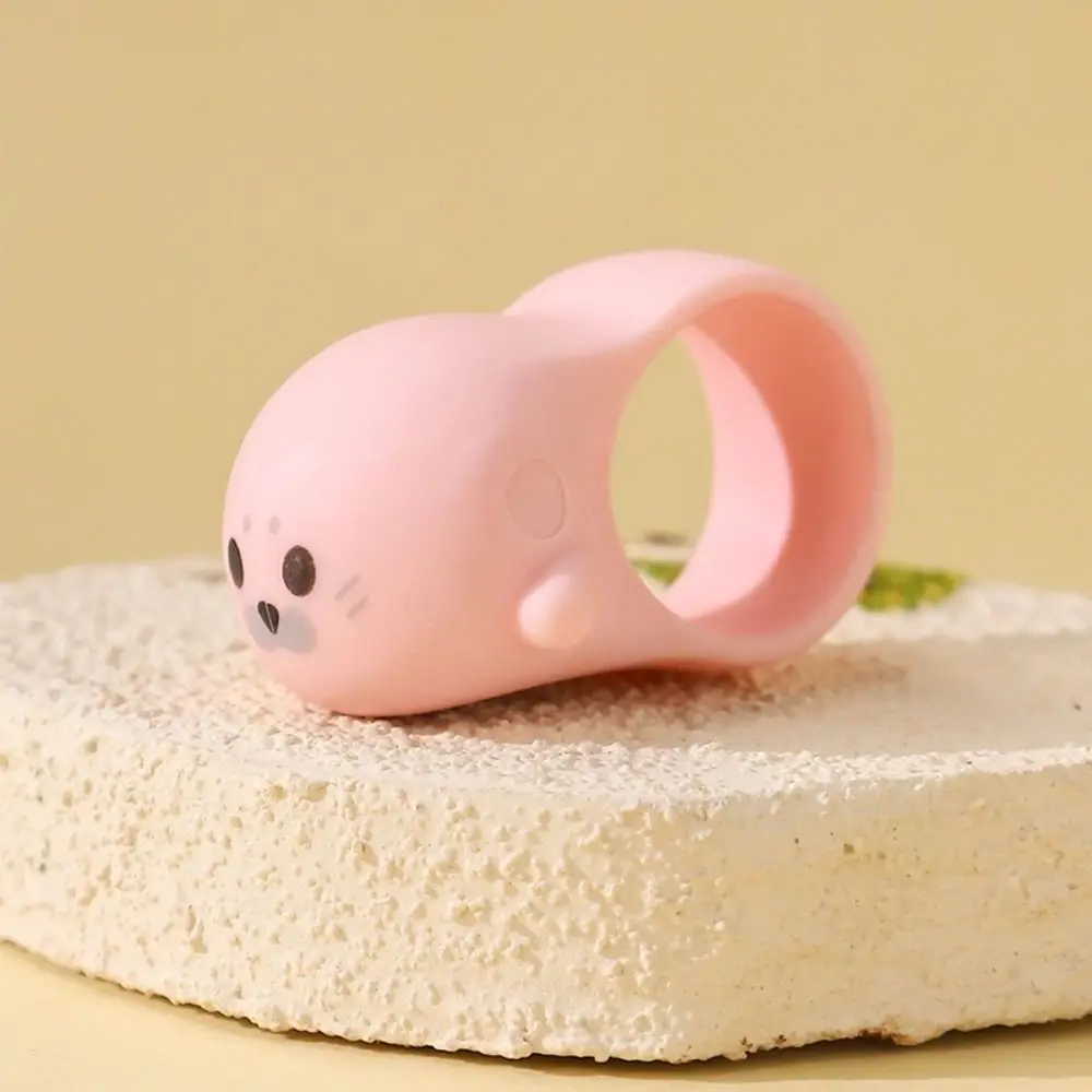 Дверная ручка TPR, аварийная накладка, бесшумная защита, защитная накладка, накладка для предотвращения столкновений, защита от взлома, дверной стопор
Дверная ручка TPR, аварийная накладка, бесшумная защита, защитная накладка, накладка для предотвращения столкновений, защита от взлома, дверной стопор