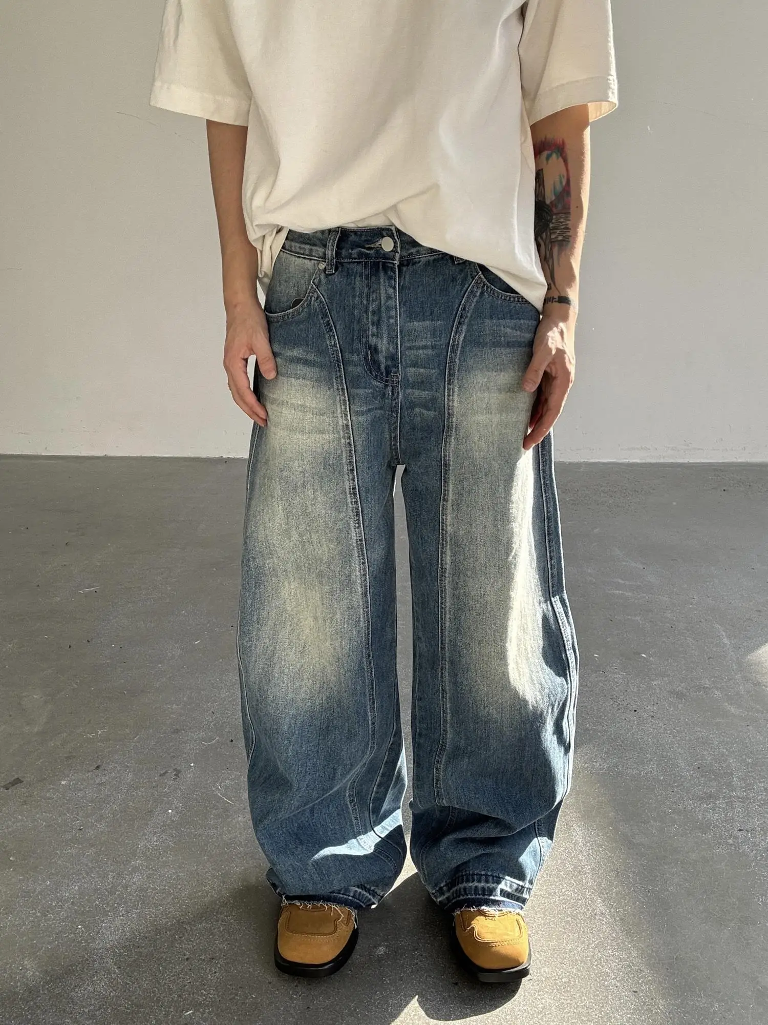 Мужские джинсы American Cleanfit: прямые, свободные, с эффектом потертости, молодежный тренд, износостойкие
Мужские джинсы American Cleanfit: прямые, свободные, с эффектом потертости, молодежный тренд, износостойкие