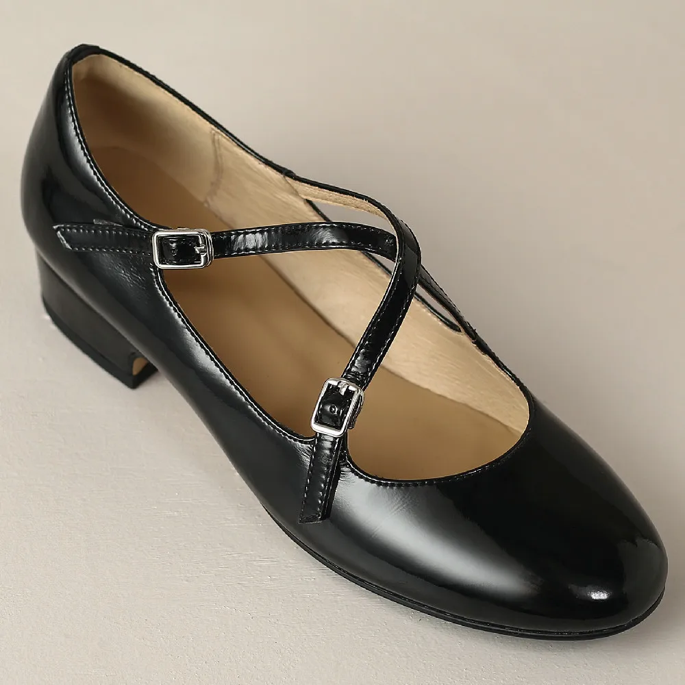 Women's genuine leather double metal belt cross strap slip-on flats daily single shoes soft comfortable casual female daily shoe
Women's genuine leather double metal belt cross strap slip-on flats daily single shoes soft comfortable casual female daily shoe