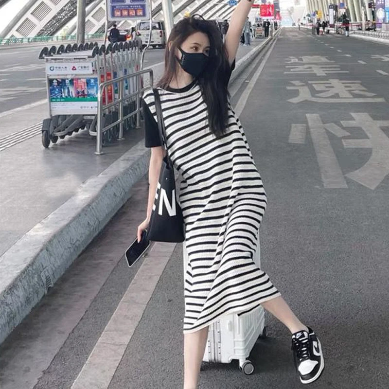 Women's Summer Dress Sleeveless Knit Long Dress Casual Striped Slit Maxi Dresses
Women's Summer Dress Sleeveless Knit Long Dress Casual Striped Slit Maxi Dresses
