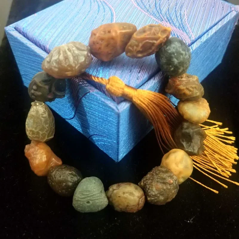 Синьцзян F Внутренняя Монголия Алашан Гоби Агат с формным браслетом из сухожилий для мужчин и женщин
Синьцзян F Внутренняя Монголия Алашан Гоби Агат с формным браслетом из сухожилий для мужчин и женщин