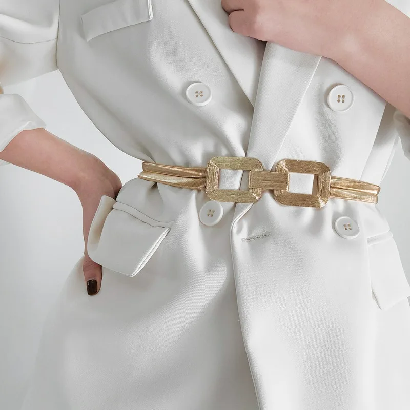 Waist Chain Women's New Double Layer Spring Chain Geometric Metal Buckle Versatile Fashion Decoration Dress Gold Belt
Waist Chain Women's New Double Layer Spring Chain Geometric Metal Buckle Versatile Fashion Decoration Dress Gold Belt