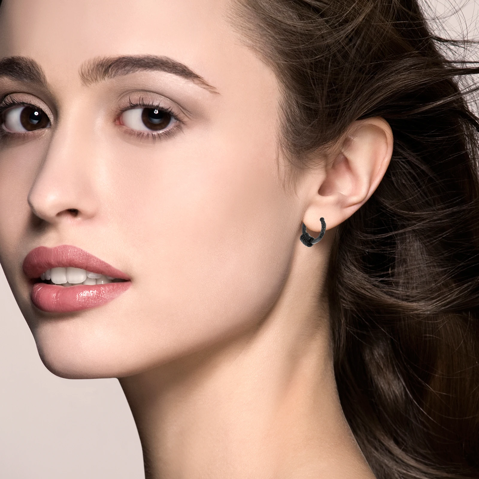 Earrings for Women Trendy Circle Big Thick Hoop Male Outdoor Stainless Steel Jewelry Chic and
Earrings for Women Trendy Circle Big Thick Hoop Male Outdoor Stainless Steel Jewelry Chic and