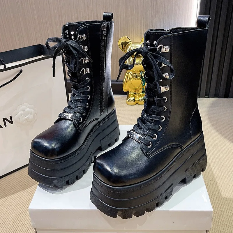 Boots for Women Fashion Platform High Top Boots Quality Thick Sole Height Increase Medium Womens Trendy Short Boots Botas Mujer
Boots for Women Fashion Platform High Top Boots Quality Thick Sole Height Increase Medium Womens Trendy Short Boots Botas Mujer