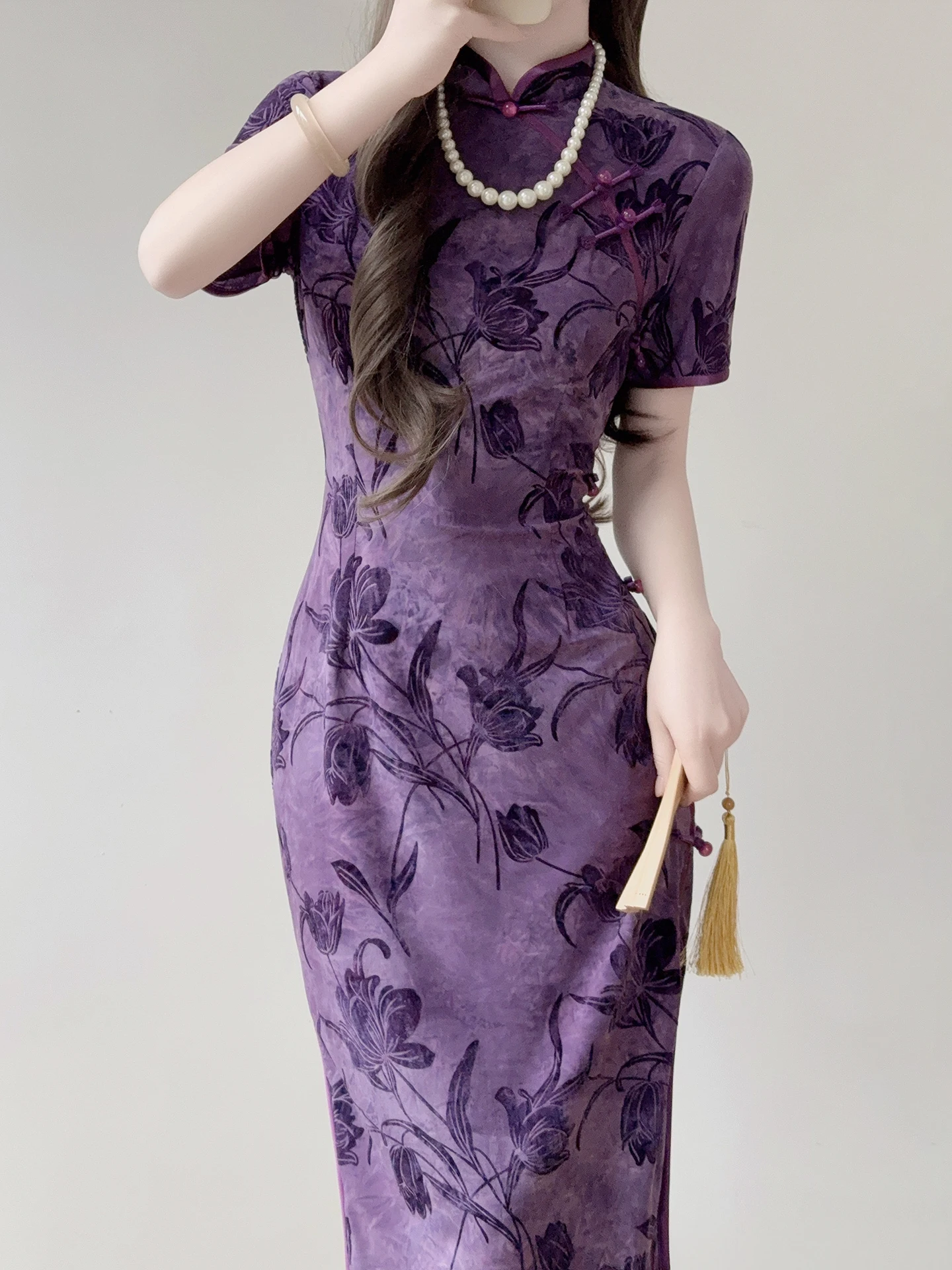 Молодежное фиолетовое платье-ципао Dr Bodycon в китайском традиционном стиле, дышащее, удобное, с коротким рукавом, миди.
Молодежное фиолетовое платье-ципао Dr Bodycon в китайском традиционном стиле, дышащее, удобное, с коротким рукавом, миди.