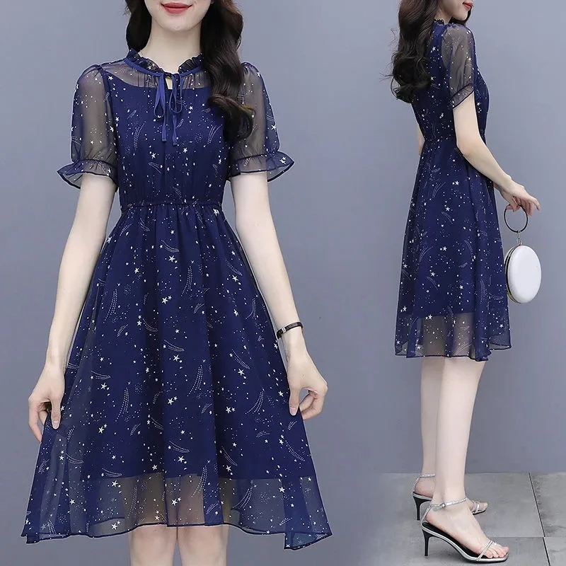 Летнее Новое Платье Мини с Коротким Рукавом для Офиса, Элегантное, с Оборками, Свободное, с Завязками и Бантом, Цветочное, Женская Одежда 2026
Летнее Новое Платье Мини с Коротким Рукавом для Офиса, Элегантное, с Оборками, Свободное, с Завязками и Бантом, Цветочное, Женская Одежда 2026