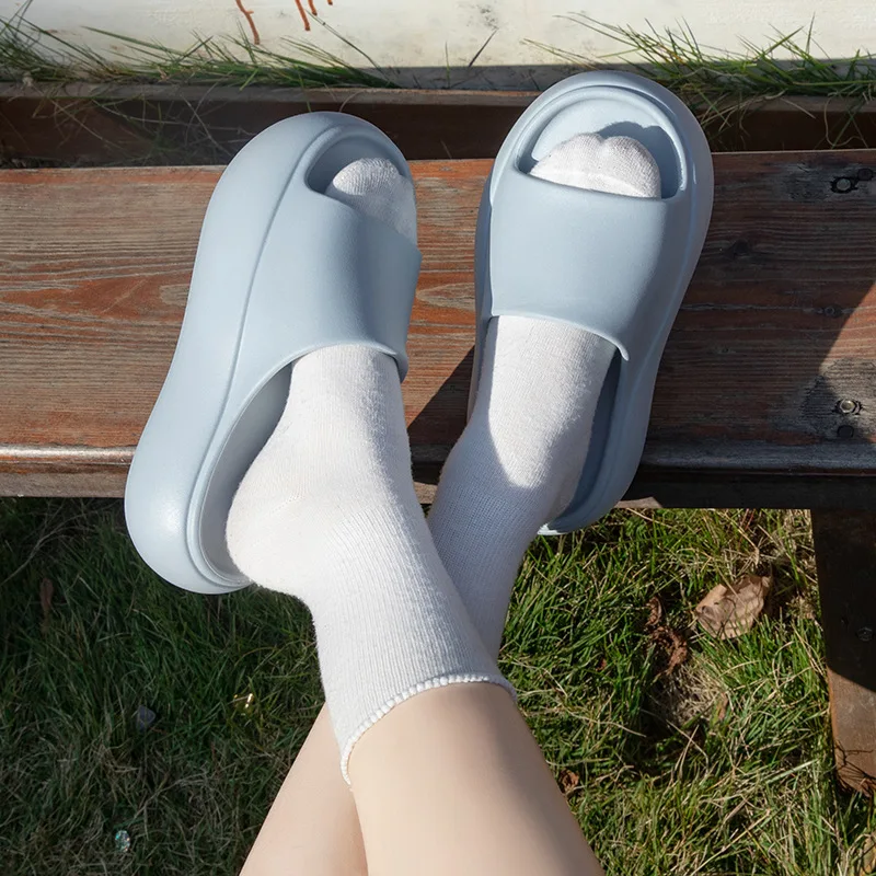 6CM Platform Sandals for Women Summer New Outdoor Fashion Beach Seaside Solid Color Thick Bottom EVA Slides Shoes Flip Flops
6CM Platform Sandals for Women Summer New Outdoor Fashion Beach Seaside Solid Color Thick Bottom EVA Slides Shoes Flip Flops