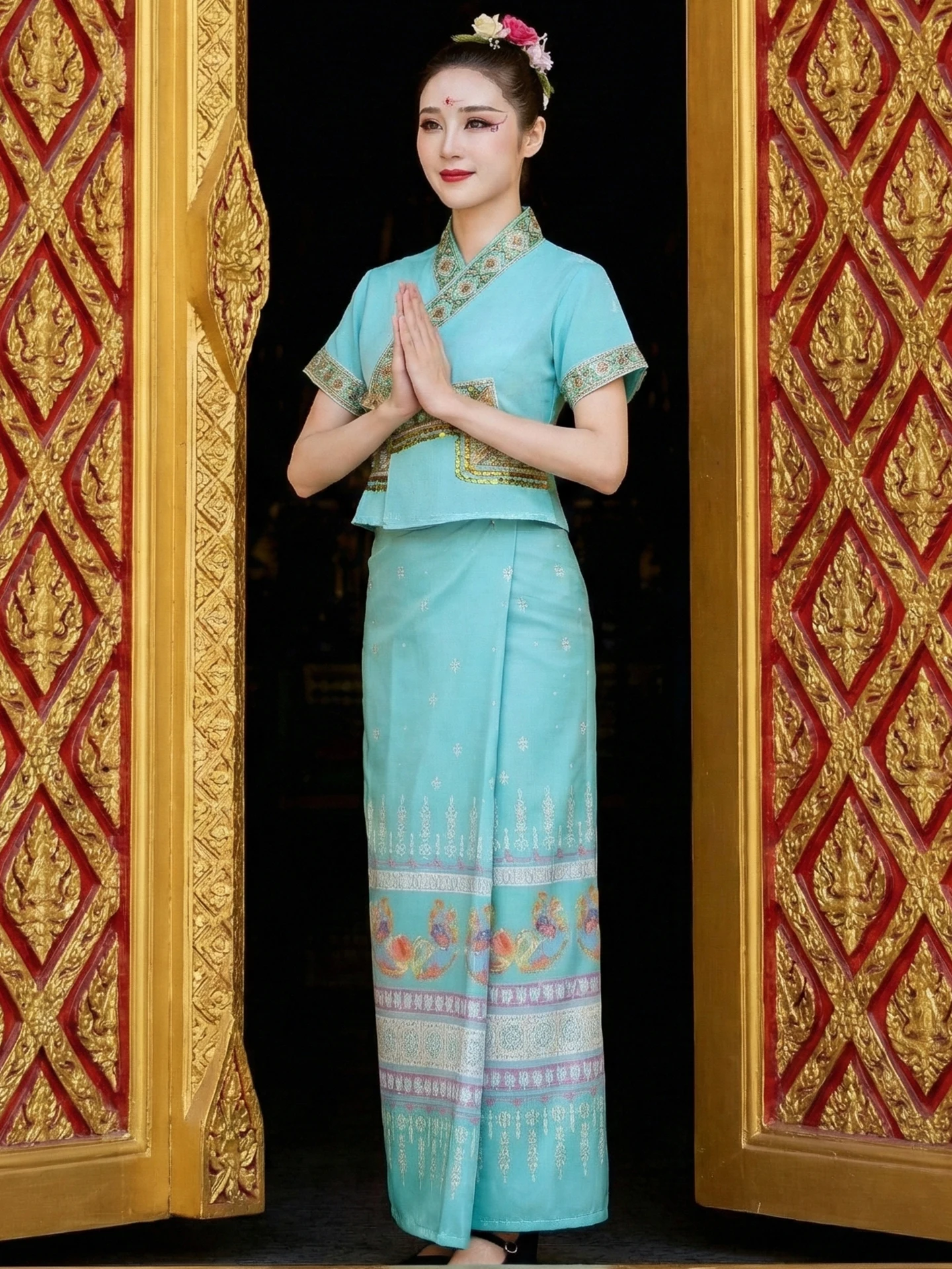 New Adult Women's Yunnan Xishuangbanna Dai Ethnic Costume Skirt Exotic Dance Performance Clothing Stage Fashion Ethnic Wear
New Adult Women's Yunnan Xishuangbanna Dai Ethnic Costume Skirt Exotic Dance Performance Clothing Stage Fashion Ethnic Wear