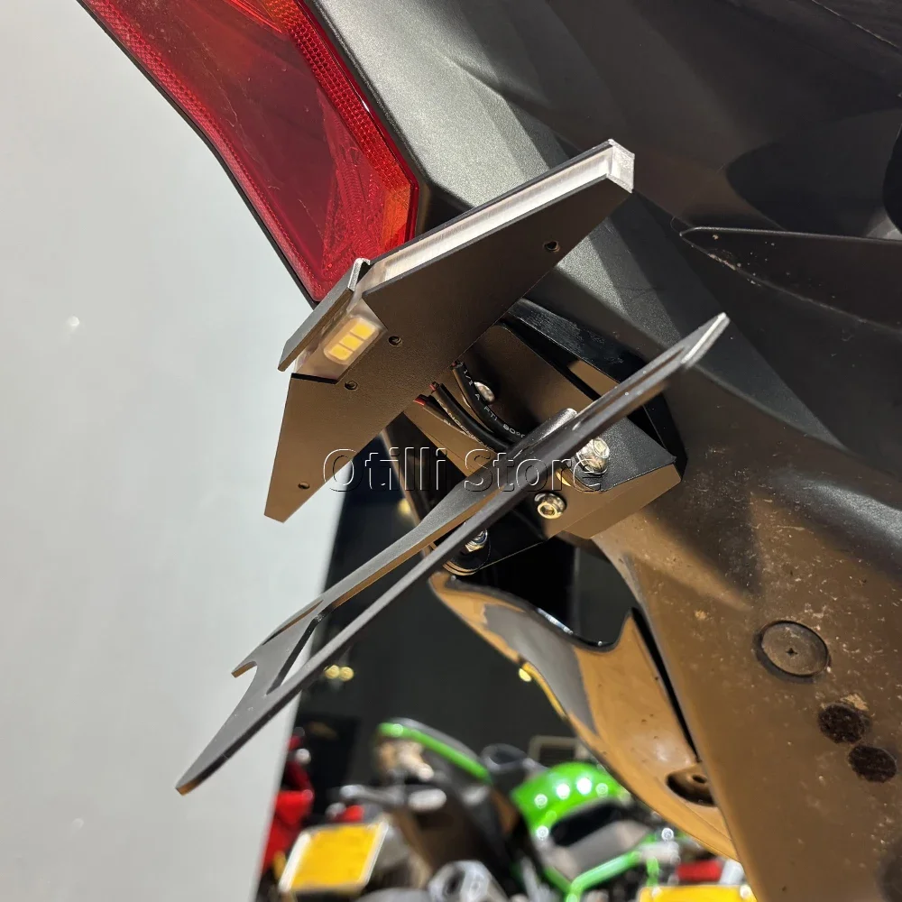 License Plate Holder Fit For Yamaha YZF-R1 YZF R1 M YZFR1 2015-2025 Motorcycle YZF R1 Rear Tail Tidy Fender Eliminator Bracket
License Plate Holder Fit For Yamaha YZF-R1 YZF R1 M YZFR1 2015-2025 Motorcycle YZF R1 Rear Tail Tidy Fender Eliminator Bracket