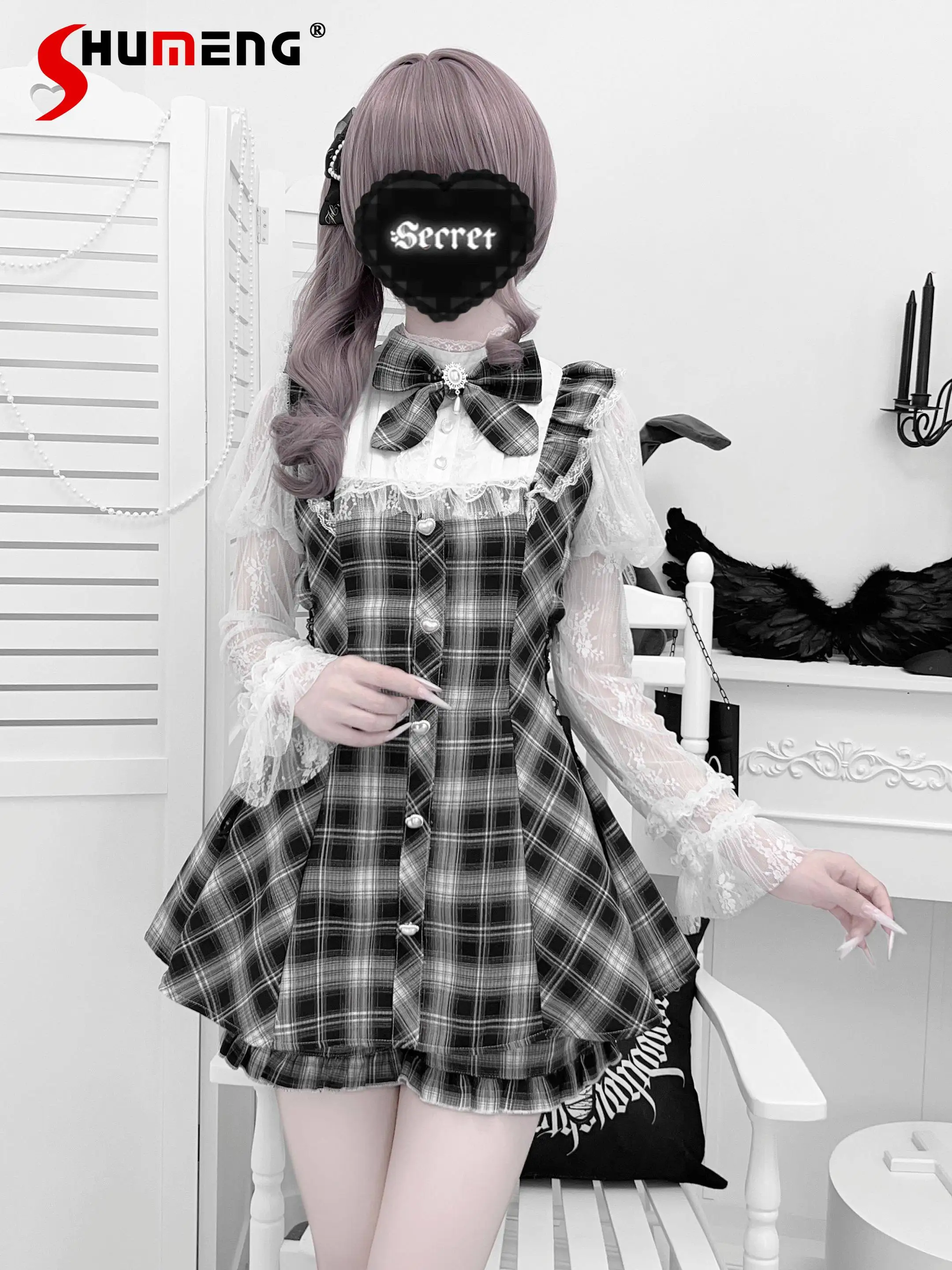 Japanese Mine Style Lace Long Sleeve Heart Buckle Single-breasted Slim Short Dress Elastic High Waist Shorts Two-piece Set Women
Japanese Mine Style Lace Long Sleeve Heart Buckle Single-breasted Slim Short Dress Elastic High Waist Shorts Two-piece Set Women