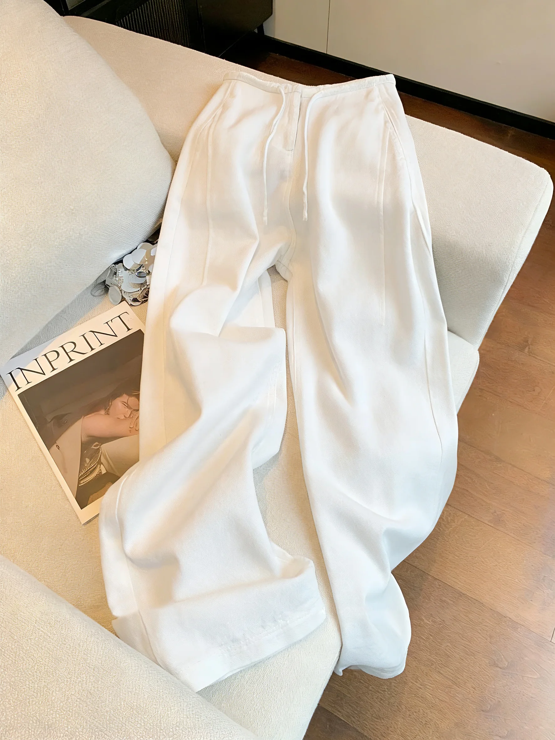 Vintage White Drawstring Casual Pants Men Women Spring Summer Fashion Simple Loose Straight Leg Wide Leg Pants
Vintage White Drawstring Casual Pants Men Women Spring Summer Fashion Simple Loose Straight Leg Wide Leg Pants
