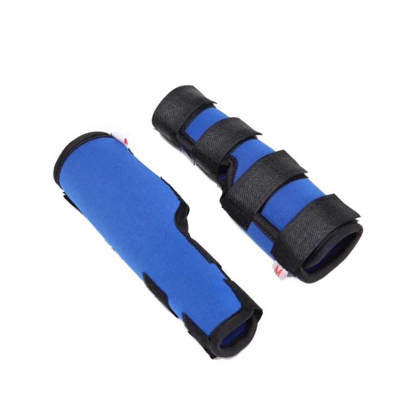 Pet dog knee pads postoperative rehabilitation leg pads patella dislocation dislocation joint deformation fracture support
Pet dog knee pads postoperative rehabilitation leg pads patella dislocation dislocation joint deformation fracture support