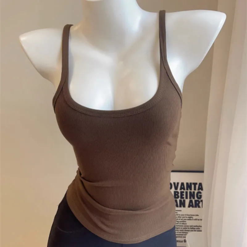 Американский ретро-топ на тонких бретелях, облегающий, с эффектом стройности, однотонный, эластичный, тонкий, женский, 2023, новинка
Американский ретро-топ на тонких бретелях, облегающий, с эффектом стройности, однотонный, эластичный, тонкий, женский, 2023, новинка