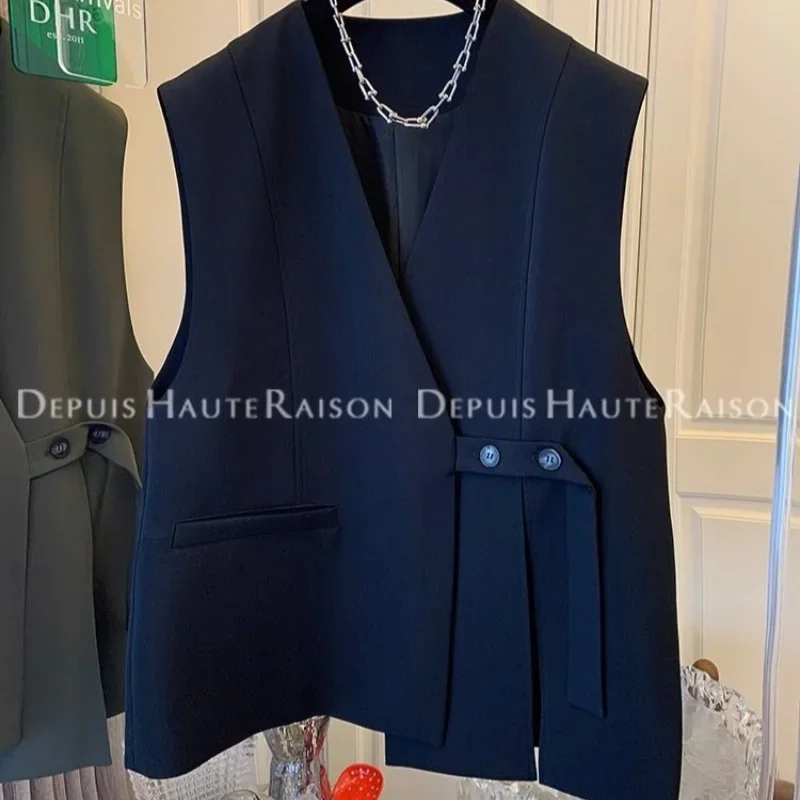 Large Size High-grade Side Buckle Irregular Split Suit Waistcoat Vest Coat Women Loose Casual Niche New Women's Clothing Coats
Large Size High-grade Side Buckle Irregular Split Suit Waistcoat Vest Coat Women Loose Casual Niche New Women's Clothing Coats
