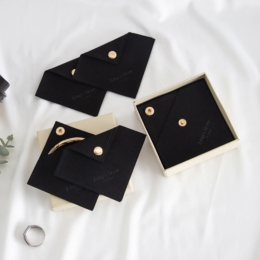 100Pcs Black Microfiber Triangle Snap Gift Bag Jewelry Packaging Personalized Pouch Keychain USB Nail Beauty Box Storage Pocket
100Pcs Black Microfiber Triangle Snap Gift Bag Jewelry Packaging Personalized Pouch Keychain USB Nail Beauty Box Storage Pocket