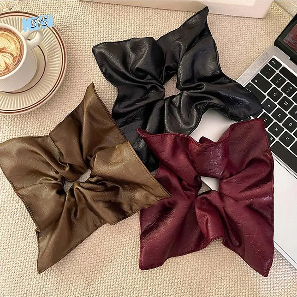 Korean Style Square Leather Hair Tie Elastic Solid Color Large Intestine Hair Ring Soft PU Sweet Soft PU Scrunchies Gifts
Korean Style Square Leather Hair Tie Elastic Solid Color Large Intestine Hair Ring Soft PU Sweet Soft PU Scrunchies Gifts
