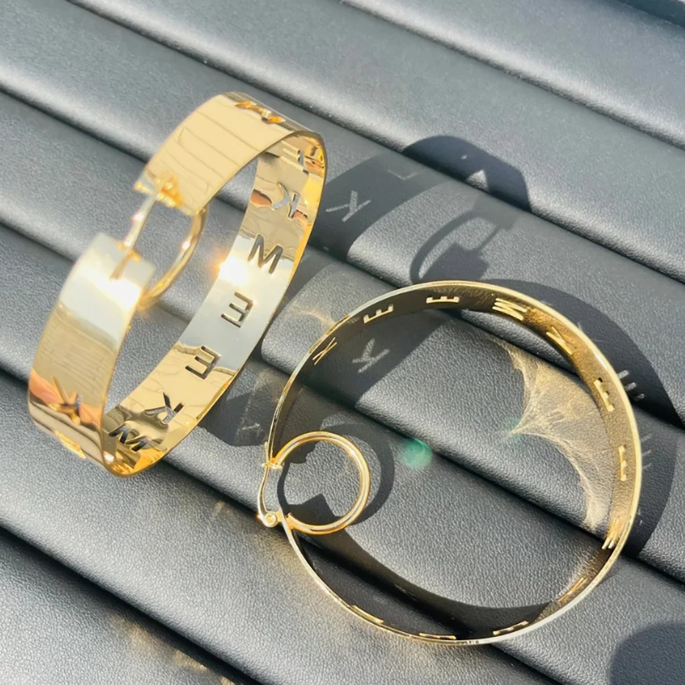 Customized Stainless Steel Earrings are a Simple and Elegant gift for Friends and Family
Customized Stainless Steel Earrings are a Simple and Elegant gift for Friends and Family