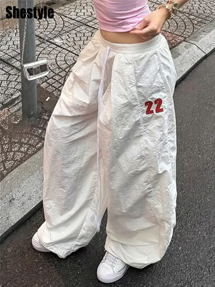 Shestyle White Embroidery Letter Pants Women Wide Leg Streetwear Elastic Waist Drawstring Hip-hop Dance Jazz Trousers 2026 New
Shestyle White Embroidery Letter Pants Women Wide Leg Streetwear Elastic Waist Drawstring Hip-hop Dance Jazz Trousers 2026 New
