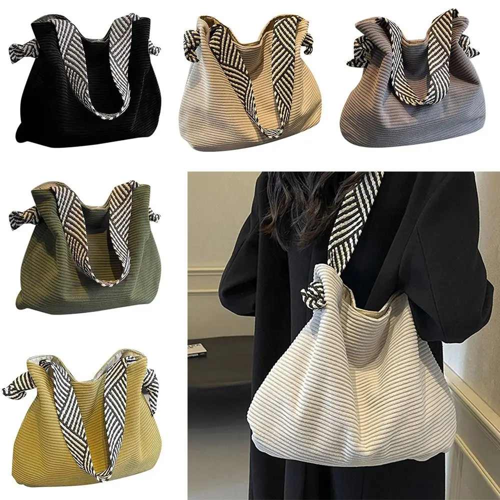 Simple Corduroy Shoulder Bags Large Capacity Casual Handheld Bag Work Commuting Handheld Bag
Simple Corduroy Shoulder Bags Large Capacity Casual Handheld Bag Work Commuting Handheld Bag
