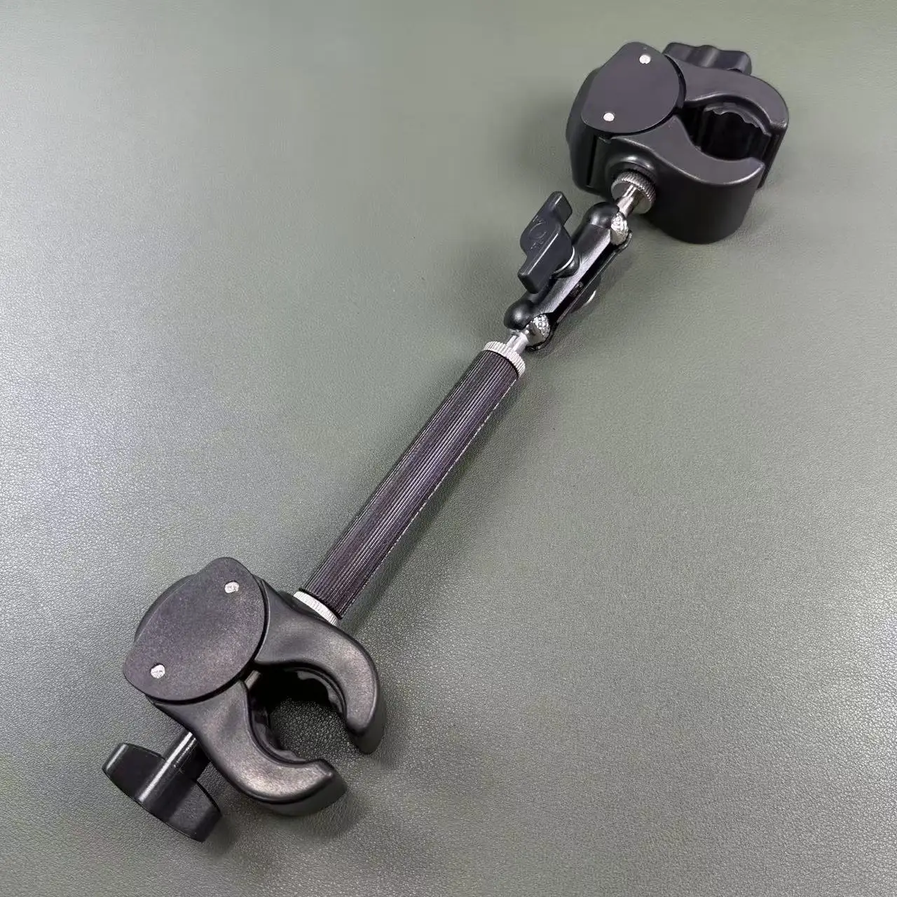 Clamp Universal Desk Round Tube Mount Fixed Clip Aluminum Extension Rod Metal Ball Head 360° Rotatable MultiFunction Clamp
Clamp Universal Desk Round Tube Mount Fixed Clip Aluminum Extension Rod Metal Ball Head 360° Rotatable MultiFunction Clamp