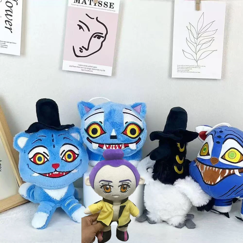 Hot Sale KPop Demon Hunters Superstar Jinu Rumi Soft Plush Doll Kawaii Tiger Bird Doll Cosplay Halloween Party Props Handmade.
Hot Sale KPop Demon Hunters Superstar Jinu Rumi Soft Plush Doll Kawaii Tiger Bird Doll Cosplay Halloween Party Props Handmade.