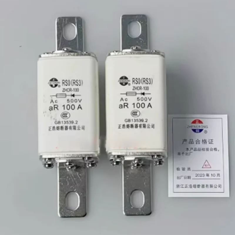 CLVC Новый RS0-100 RS3-100 RS0/RS3-100 Керамический быстрый предохранитель с сердечником 60A 80A100A 500 В
CLVC Новый RS0-100 RS3-100 RS0/RS3-100 Керамический быстрый предохранитель с сердечником 60A 80A100A 500 В