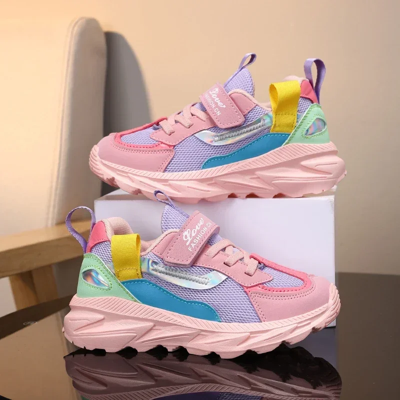 Girls' running shoes breathable mesh soft and comfortable children's sports shoes outdoor fashionable and casual running shoes
Girls' running shoes breathable mesh soft and comfortable children's sports shoes outdoor fashionable and casual running shoes