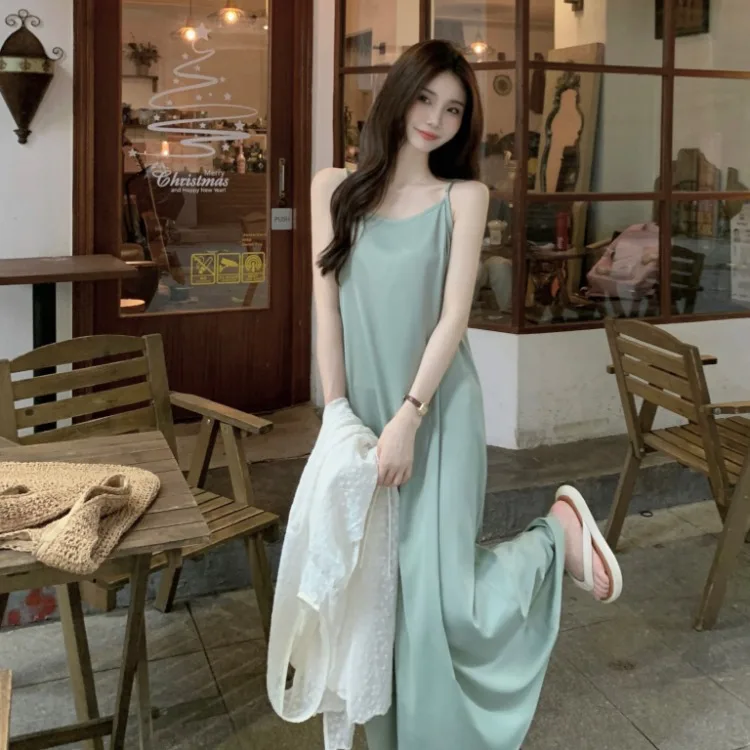 Green Simple Embroidered Tank Dress Set Summer Fashion Casual Style Two-Piece Suit for Women V-Neck Sleeveless Vest And Skirt
Green Simple Embroidered Tank Dress Set Summer Fashion Casual Style Two-Piece Suit for Women V-Neck Sleeveless Vest And Skirt