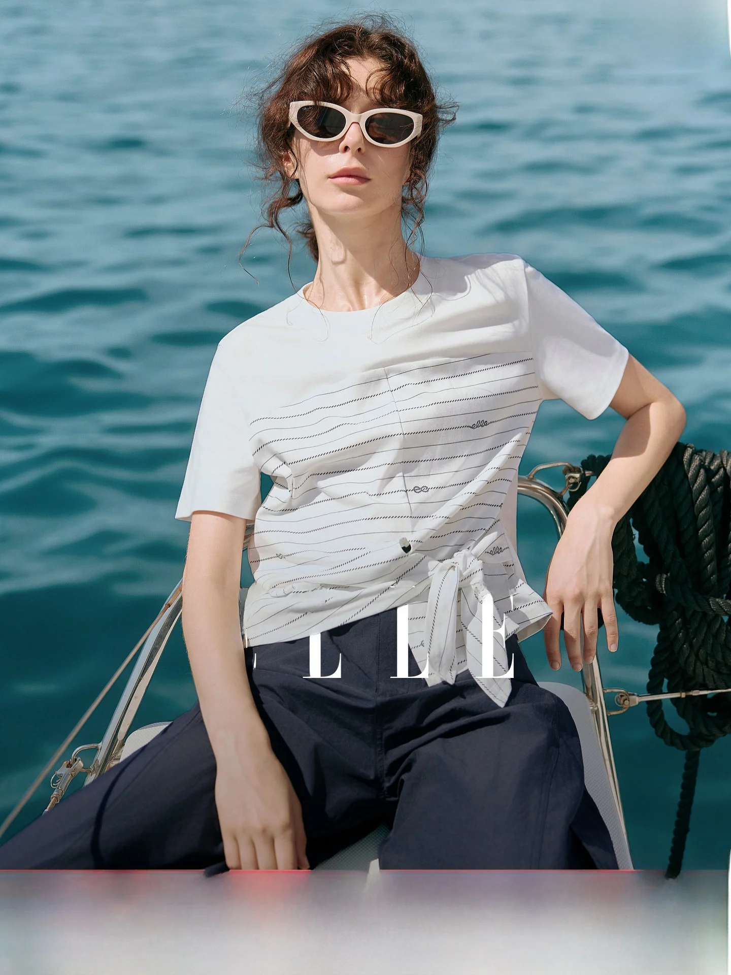 ELLE Women's Fashionable Striped Short Sleeve round Neck T-Shirt Patchwork Design Summer New Arrival Breathable Casual Top
ELLE Women's Fashionable Striped Short Sleeve round Neck T-Shirt Patchwork Design Summer New Arrival Breathable Casual Top