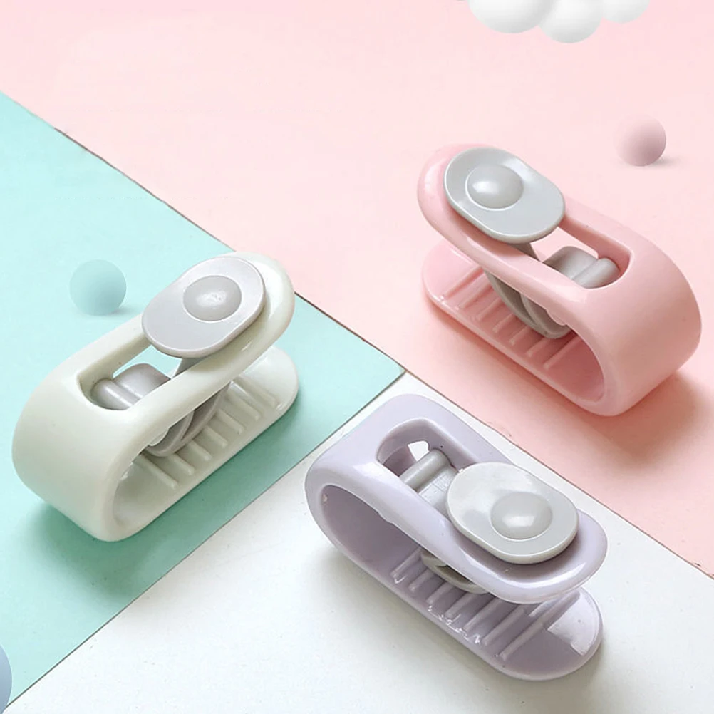 Quilt Holder Bed Sheet Buckle Clips Fixator Cover Fastener Anti Slip Stripe Design Premium Material Lightweight Easy
Quilt Holder Bed Sheet Buckle Clips Fixator Cover Fastener Anti Slip Stripe Design Premium Material Lightweight Easy