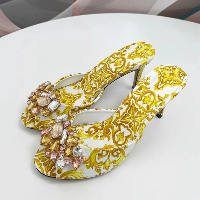 Bohemia Printed Leather High Heel Mules Shoes Crystal Jewelry Open Toe Cover Heels Sandals Drop Shipping
Bohemia Printed Leather High Heel Mules Shoes Crystal Jewelry Open Toe Cover Heels Sandals Drop Shipping