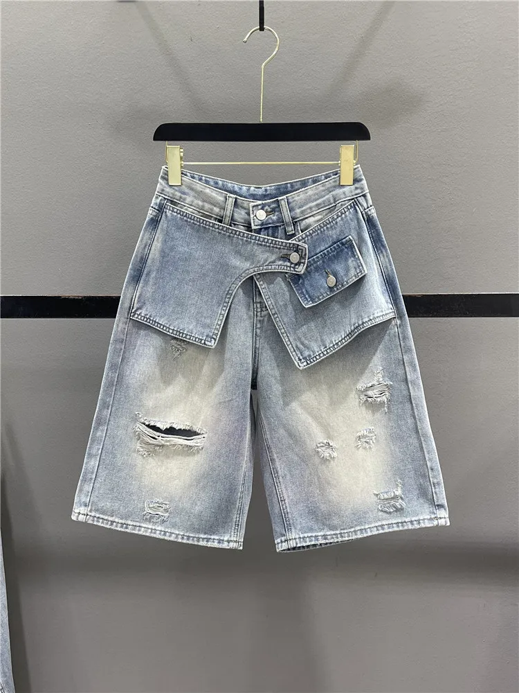 American Retro Hole Denim Wide Leg Pants Women's Casual Loose Fit Straight Cut Jeans Five Parts Summer Fashion Ladies' Clothing
American Retro Hole Denim Wide Leg Pants Women's Casual Loose Fit Straight Cut Jeans Five Parts Summer Fashion Ladies' Clothing