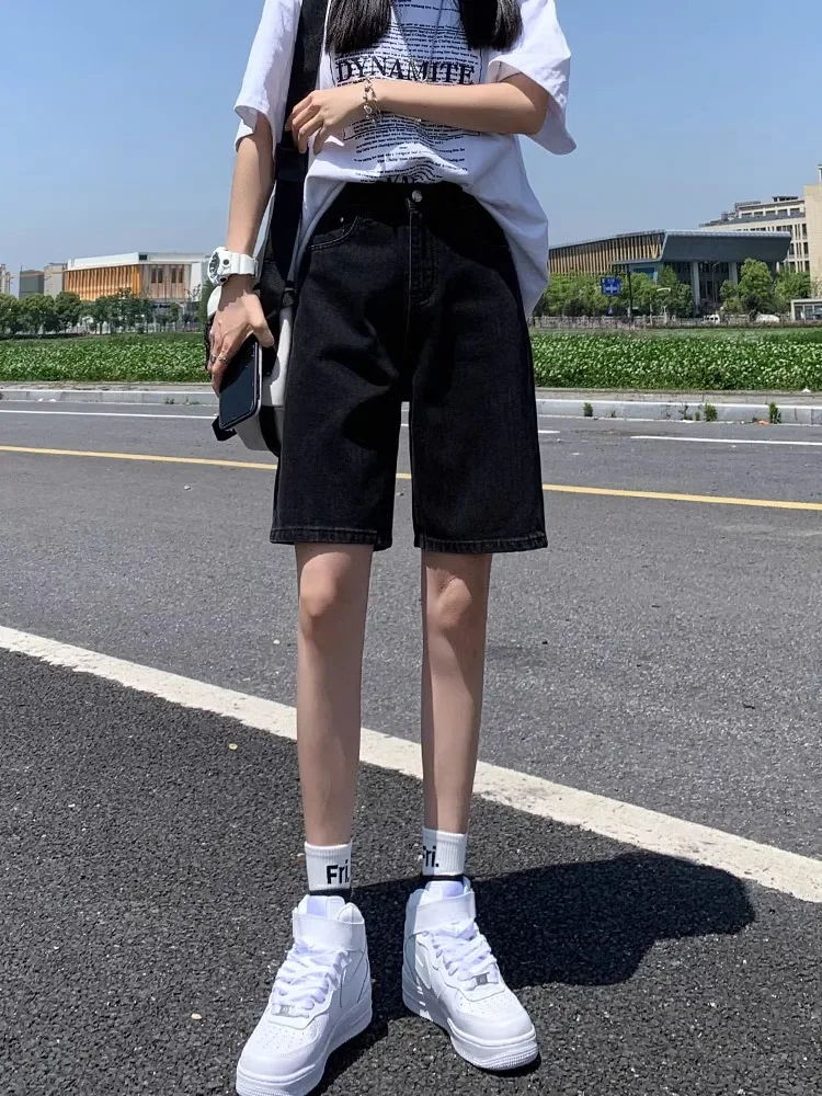 High Waist Straight Leg Short Jeans Women's Thin Summer Loose Wide Leg Five-Quarter Length Cotton Polyester Blend Denim Shorts
High Waist Straight Leg Short Jeans Women's Thin Summer Loose Wide Leg Five-Quarter Length Cotton Polyester Blend Denim Shorts