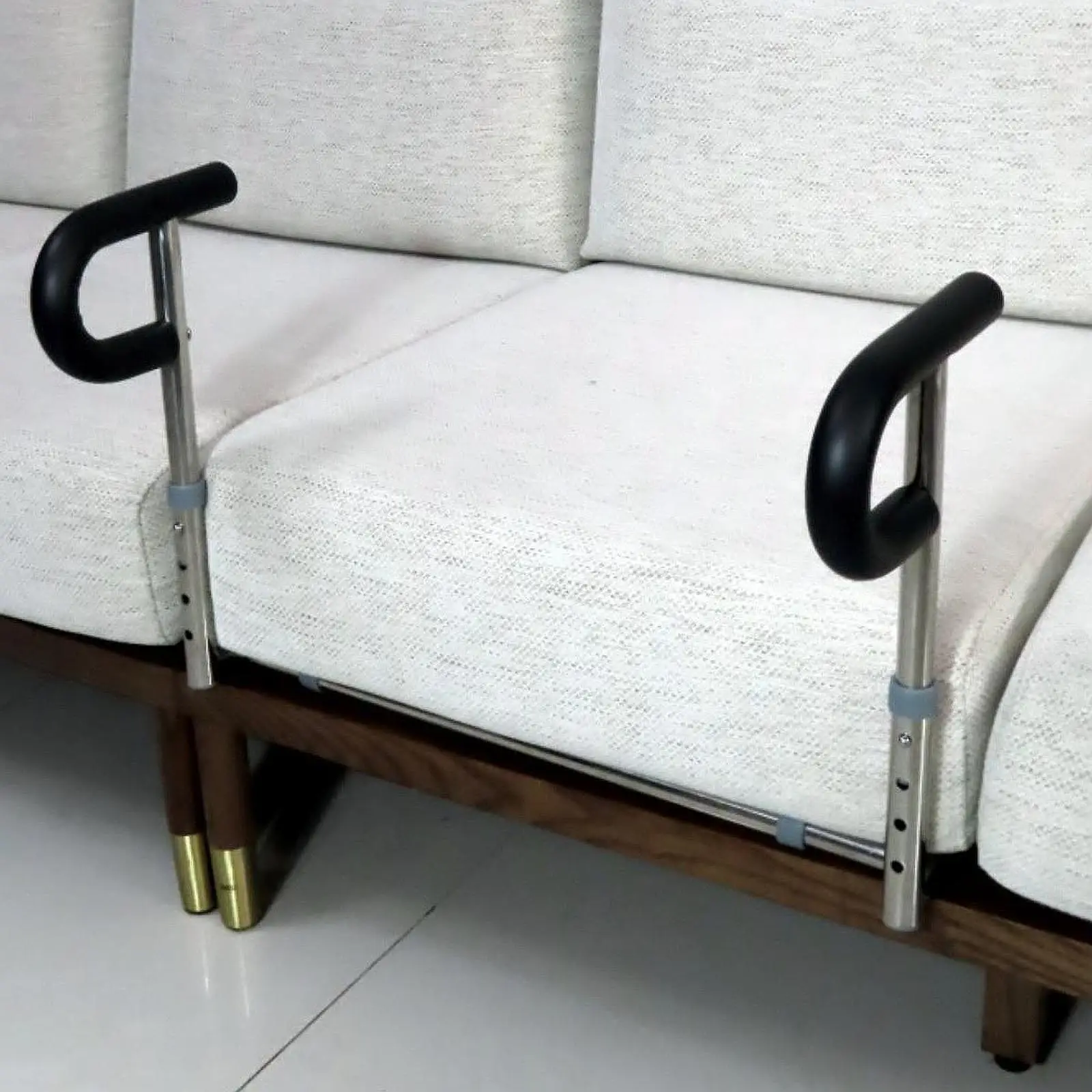 Stand Assist Handrail Stainless Steel Chair Couch Mobility Standing Aid Rail Grab Bar for Sitting for Patients Elderly Seniors
Stand Assist Handrail Stainless Steel Chair Couch Mobility Standing Aid Rail Grab Bar for Sitting for Patients Elderly Seniors