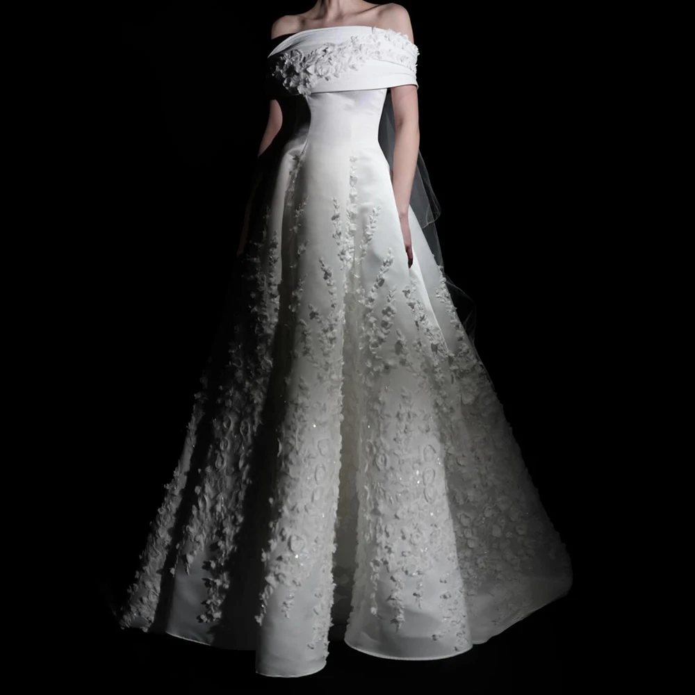Customized Elegant Organza A-Line Off the Shoulder Appliques and Crystal Evening Dress Boat Neck Short Sleeves Panel Train
Customized Elegant Organza A-Line Off the Shoulder Appliques and Crystal Evening Dress Boat Neck Short Sleeves Panel Train
