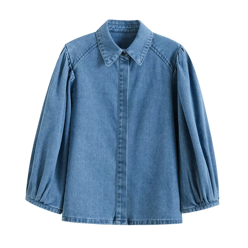 European and American style women's clothing new fashion, simple and versatile denim collar, fluffy sleeve shirt
European and American style women's clothing new fashion, simple and versatile denim collar, fluffy sleeve shirt