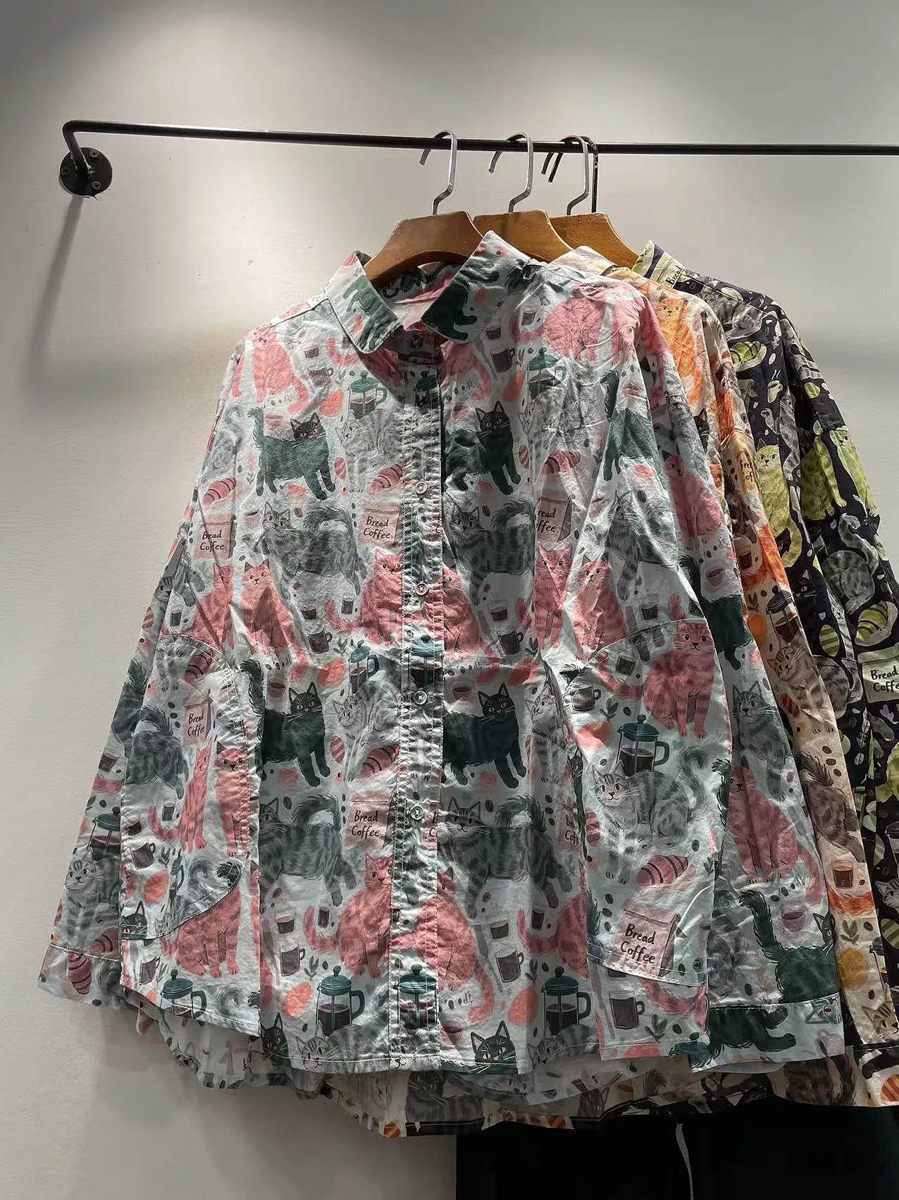 Spring 2026 Women's Loose Long Sleeve Cotton Shirt Print Korean Style Casual Breathable Fashion Top Female Clothing
Spring 2026 Women's Loose Long Sleeve Cotton Shirt Print Korean Style Casual Breathable Fashion Top Female Clothing