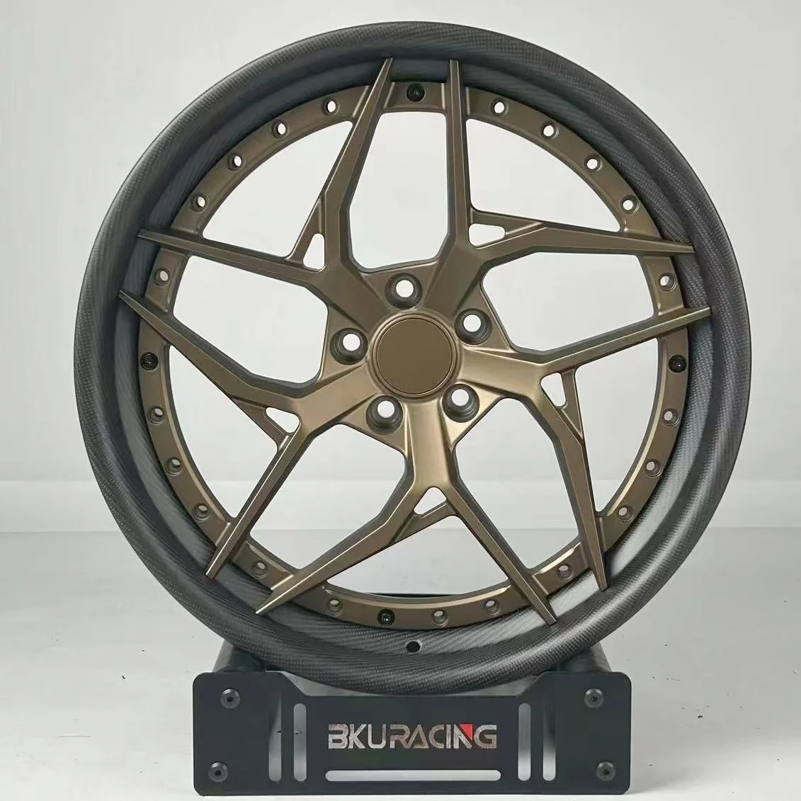 Bku Carbon Fiber Forged for BMW Porsche Ferrari 458 F430 360 488 21 22 Inch Rims Alloy Passenger Car Wheel 5x114.3 5x112 Wheels
Bku Carbon Fiber Forged for BMW Porsche Ferrari 458 F430 360 488 21 22 Inch Rims Alloy Passenger Car Wheel 5x114.3 5x112 Wheels