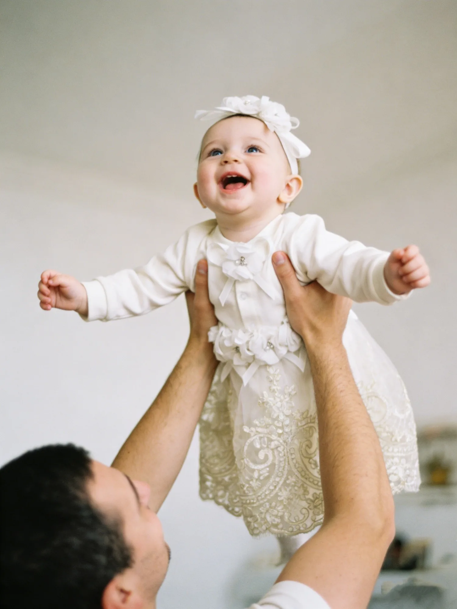 Newborn Girl Formal Outfit - White Lace Flower Onesie for Baptism & 100 Days
Newborn Girl Formal Outfit - White Lace Flower Onesie for Baptism & 100 Days