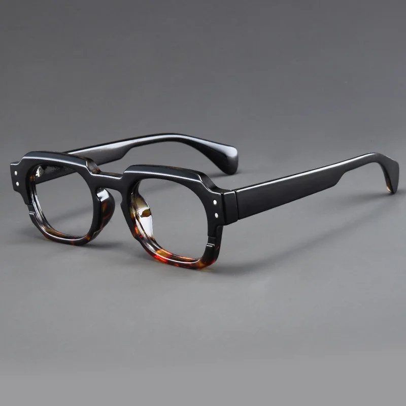 Fashionable square irregular frame anti-blue light glasses for both men and women in Europe and America
Fashionable square irregular frame anti-blue light glasses for both men and women in Europe and America