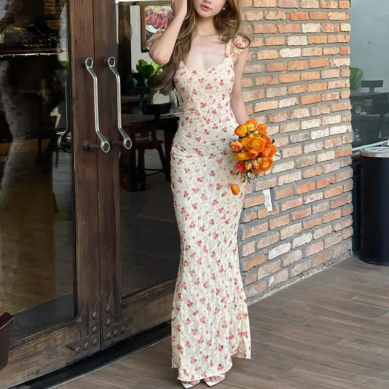 Slimming Waist Cinched French Sweet Spicy Floral Sling Summer Arrival Elegant Ruffled Mermaid Maxi Dress for WomenVacationOutfit
Slimming Waist Cinched French Sweet Spicy Floral Sling Summer Arrival Elegant Ruffled Mermaid Maxi Dress for WomenVacationOutfit