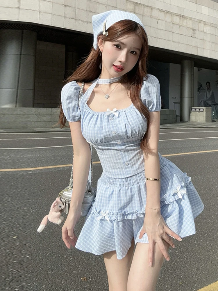 Retro Sweet Knot Plaid U-Neck Bubble Sleeve Short Shirt A-Line Skirt Set Women's Fashion Summer Outfit
Retro Sweet Knot Plaid U-Neck Bubble Sleeve Short Shirt A-Line Skirt Set Women's Fashion Summer Outfit