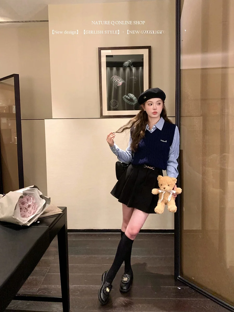 Женский вязаный жилет-топ Yang Xiao Juan 5O Wool MIU: модный, молодежный, в стиле преппи, многослойный
Женский вязаный жилет-топ Yang Xiao Juan 5O Wool MIU: модный, молодежный, в стиле преппи, многослойный