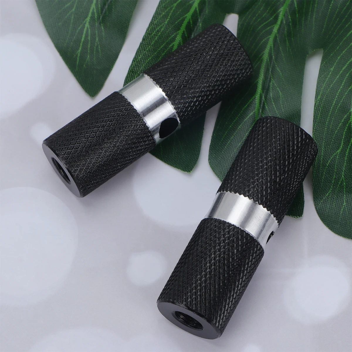 Bicycle Footrest Foot Pegs Pedals Dirt Bike Rest Electric Motorcycle Attachments Front Rear Axle Aluminum Pegs Replacement
Bicycle Footrest Foot Pegs Pedals Dirt Bike Rest Electric Motorcycle Attachments Front Rear Axle Aluminum Pegs Replacement