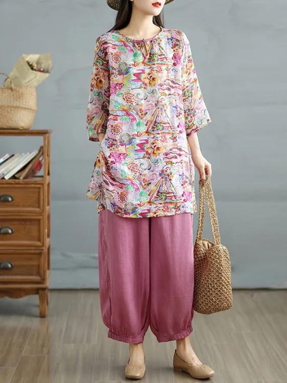 Faionable Casual Loose Seven-Quarter Sve Print T-irt And Lantern Pants Two-Piece Set for Women Summer Wear
Faionable Casual Loose Seven-Quarter Sve Print T-irt And Lantern Pants Two-Piece Set for Women Summer Wear